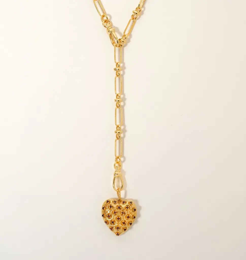 Joli coeur grenat 1.webp