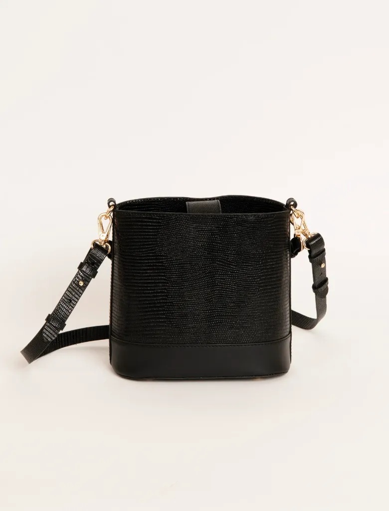 small marlon le_zard.webp